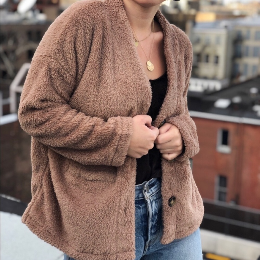 Arabella Taupe Teddy Cardigan - Picture 4 of 7